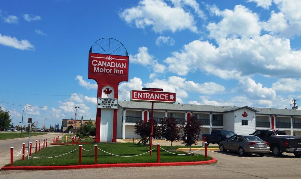 Canadian Motor Inn Grande Prairie Bagian luar foto
